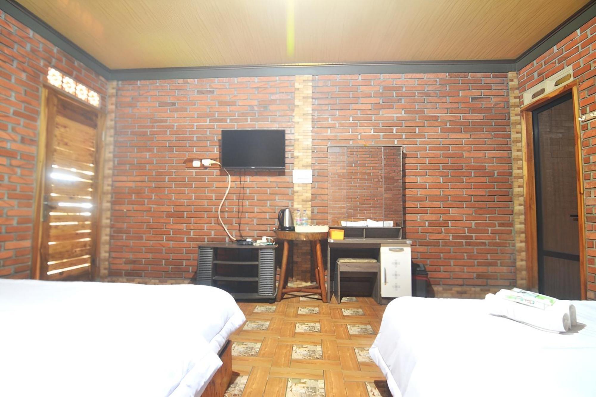 Villa Kopiori Yogyakarta Eksteriør bilde