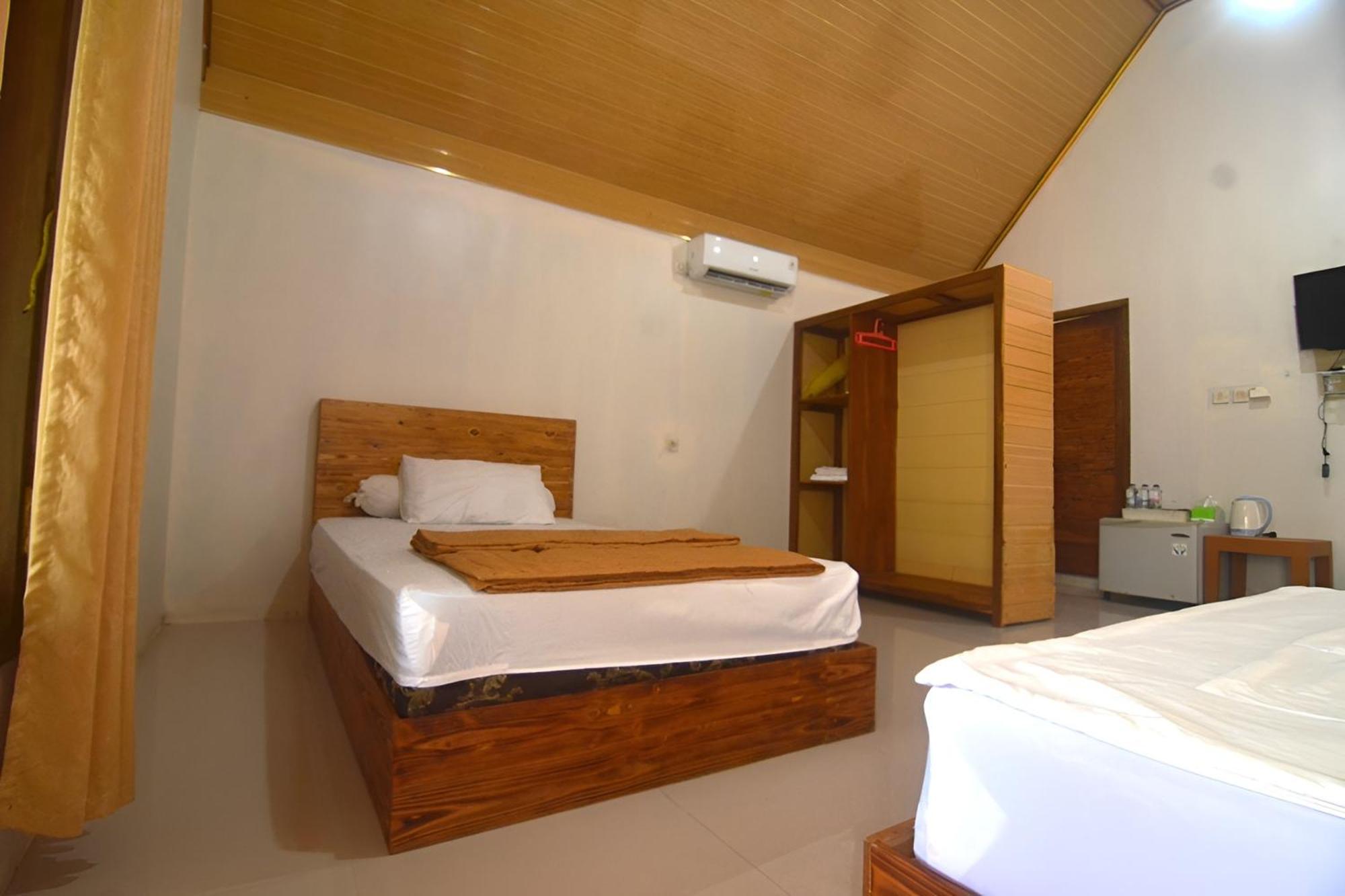 Villa Kopiori Yogyakarta Eksteriør bilde